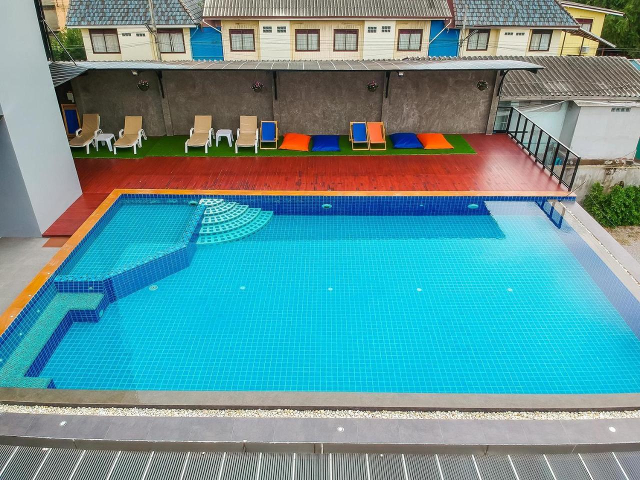 Отель Irin